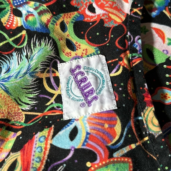 S.C.R.U.B.S. Mardi Gras Patterned Scrub Top - Picture 4 of 5